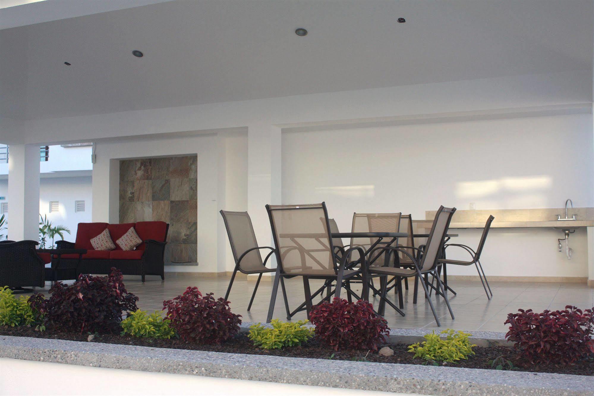 Marena Suites & Apartments 마사틀란 외부 사진