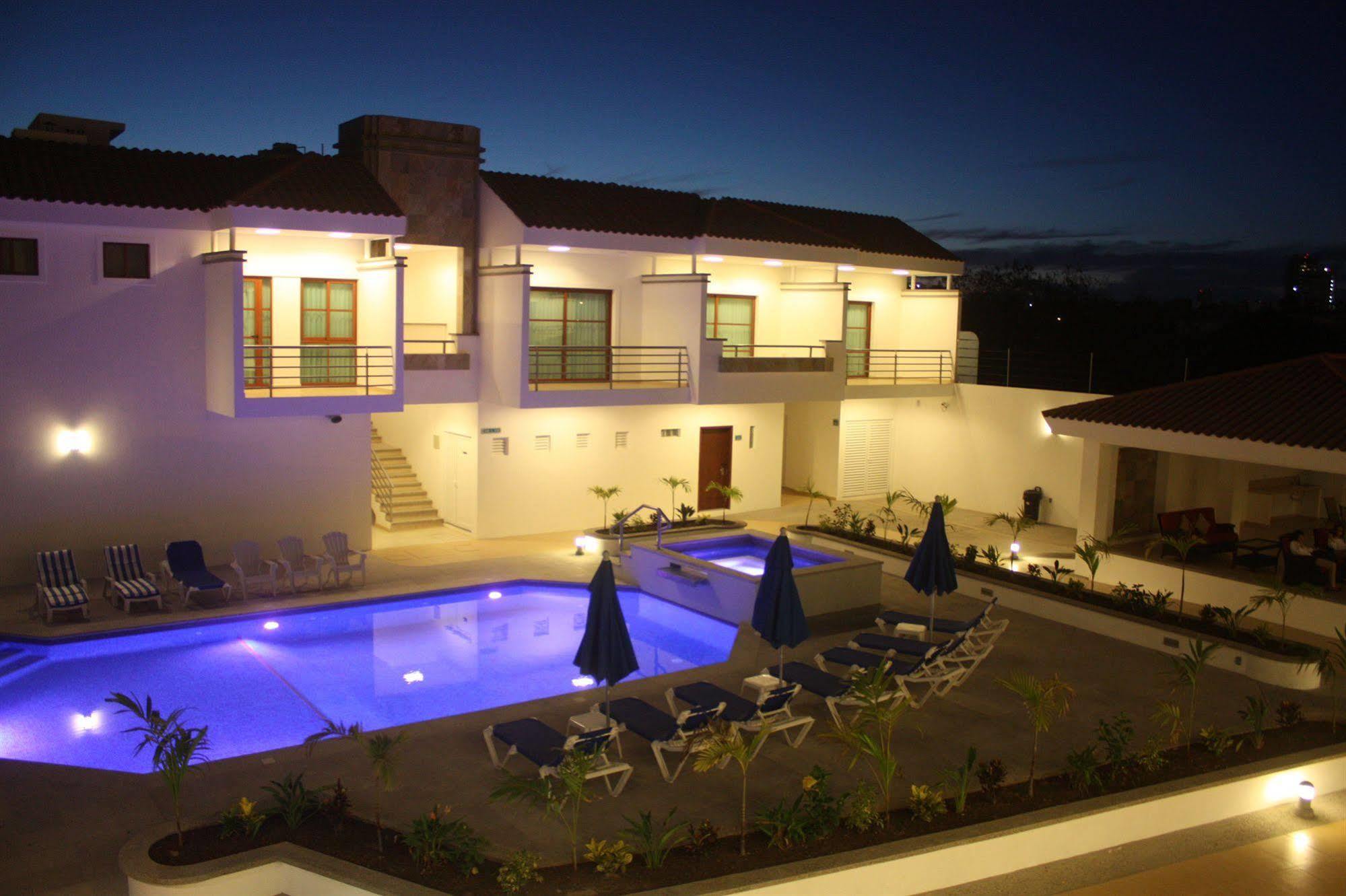 Marena Suites & Apartments 마사틀란 외부 사진